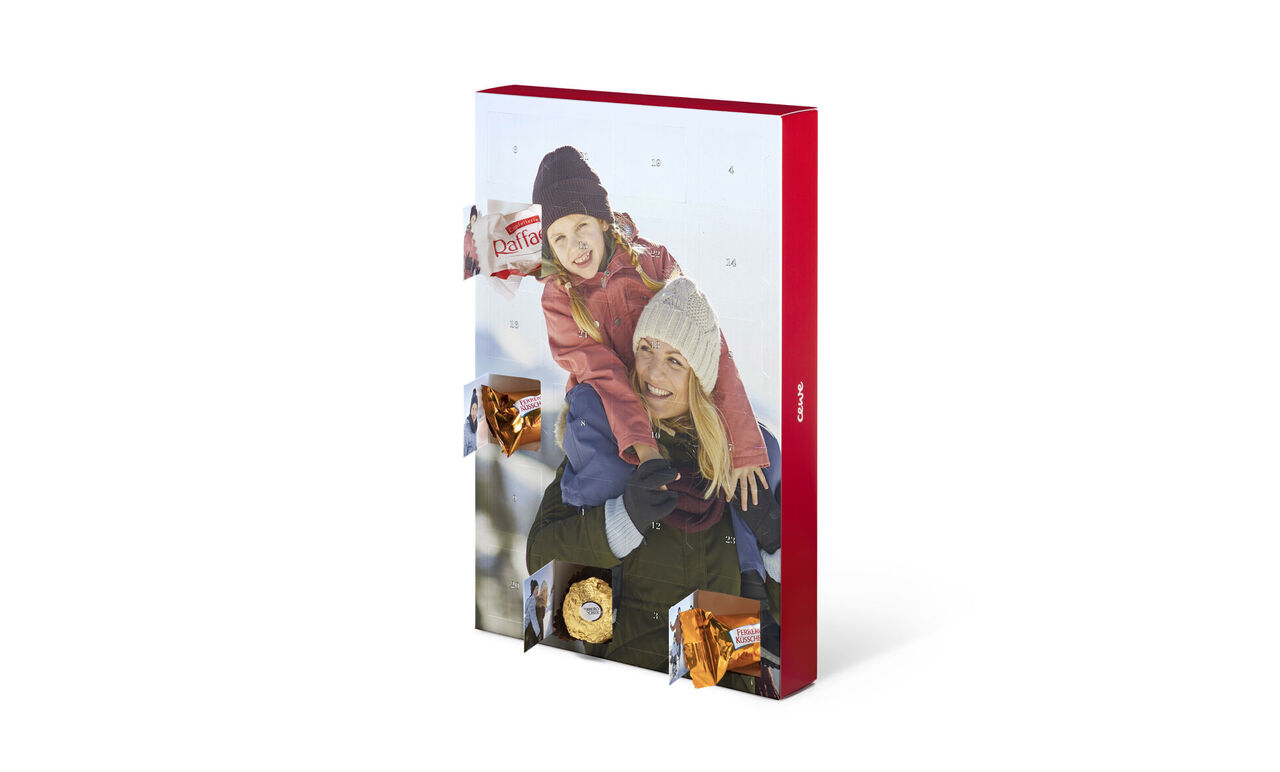 Kleurrijke adventskalender met zoete verrassingen en duurzame materialen.
